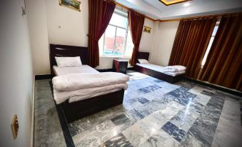 Apple Hotel and Restaurant