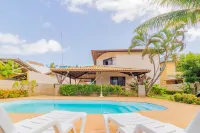 GB09 Ótima Casa 6 Quartos a 50m da Praia Hotels in Guarajuba