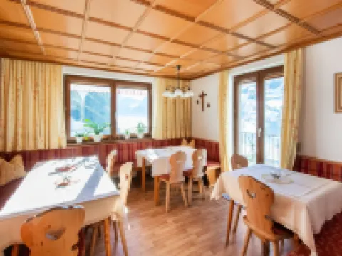 Chalet in Hainzenberg Near Ski Slopes