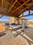 Cozy Glamping Retreat b w Zion & Bryce Canyon Wifi Hotels in Mohave County