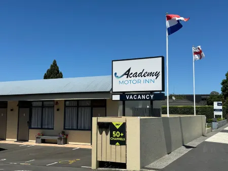 Academy Motor Inn