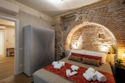 Verona Romana Apartments