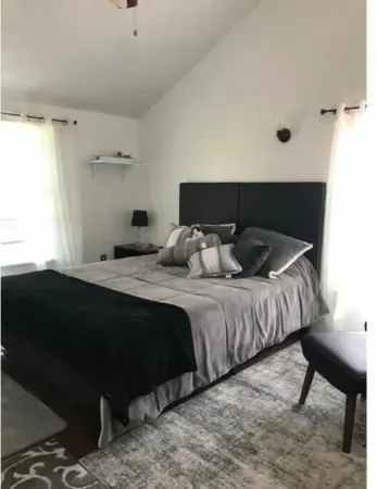 Peaceful Waterfall House -- 2 bedroom hidden treasure