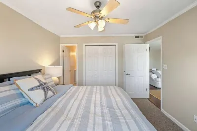 Henlopen Haven- bikes & pool access