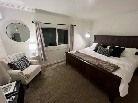 Rogue Reefs Riverfront Home