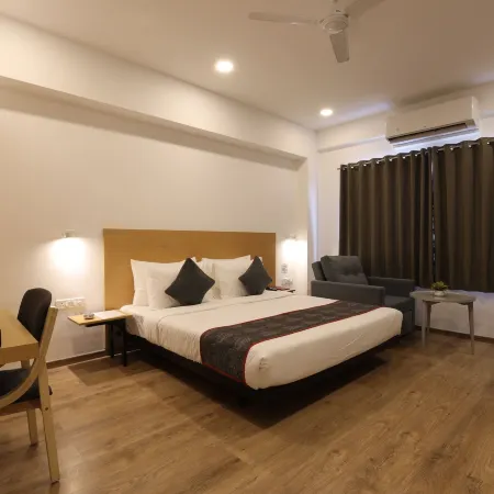 Hotel Triton