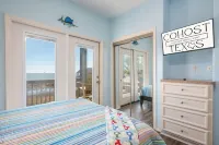 Spacious 4-Bedroom ~ up to 14 People ~ 9 Beds ~ Direct Beach Access ~ Pets OK