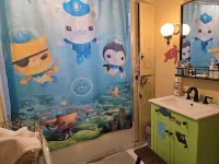 Spacious 3 bedroom house, close to Oakland, San Francisco, & San Jose.