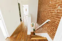 Getaway on Grant, heart of Downtown with parking