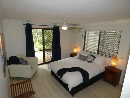 Mooloolaba Beach House- Pet friendly