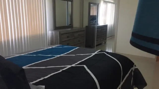 Must See! Private 2 bedroom/1 Ba Free parking/Free WiFi/3 AC units