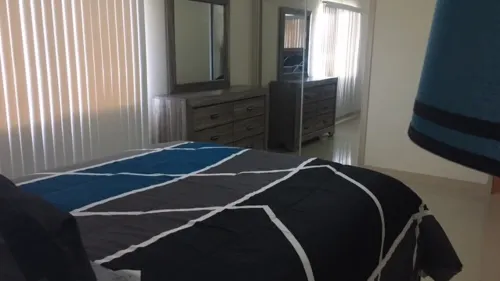 Must See! Private 2 bedroom/1 Ba Free parking/Free WiFi/3 AC units