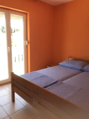 5 minutes from the amusement park