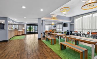 Spark by Hilton Spring Lake Fayetteville