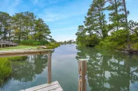 Chincoteague Island Creekside Cottage