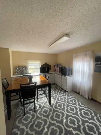 Cozy Home on Historic Route 66 Right Outside of Fort Leonard Wood