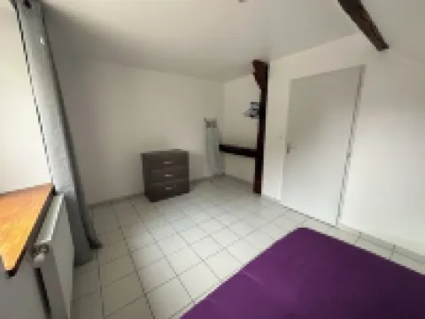 Cosy apartment, close to all amenities yet in a quiet location