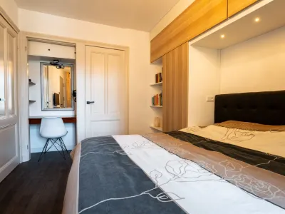 Centrally located "Maris" Hotels in 