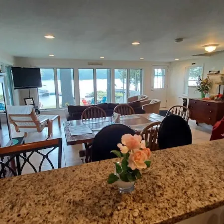 Perfect Lakefront Getaway ~ Beautiful Private Setting!