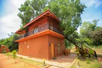 Jungle Hut Resort Sigiriya
