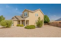 Beautiful. 4 Bedroom, 2.5 bathroom Home