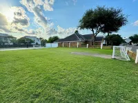 5 bed/4.5 bath family home with office space @ Cimarron. Excellent location! - Wi-Fi