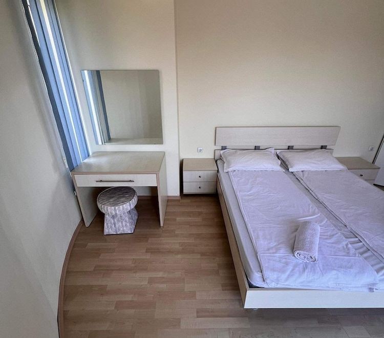 Poki Apartment