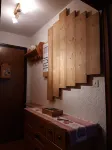 6 Pers Cosy apartment  with suny South view close ski slopes and the river
