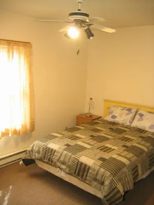 Beautiful, Secluded Island house, Sleeps 12 nearby ALL Attractions