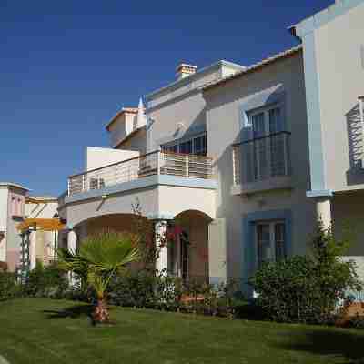Deluxe Golf Townhouse Only 5 Mins To The Beach Hotel Exterior