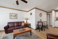 A3 Wally's downtown by The Landing & Convention