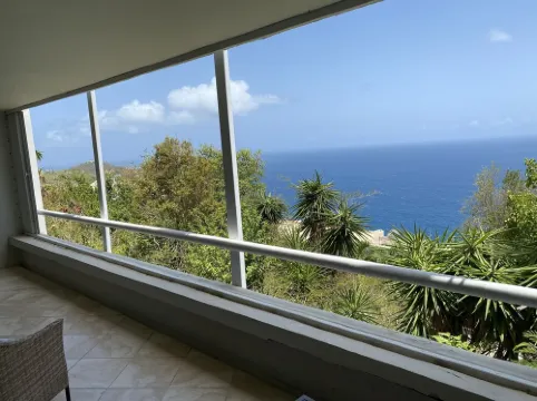 St Thomas Ocean View hide away!