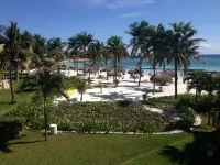 Villas Del Mar C 105, Best Location, True Beachfront, Luxury 2 BR Condo,