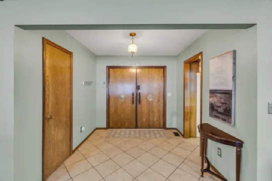 4BR Retreat w/ KING Bed, Hot Tub & Prime Location