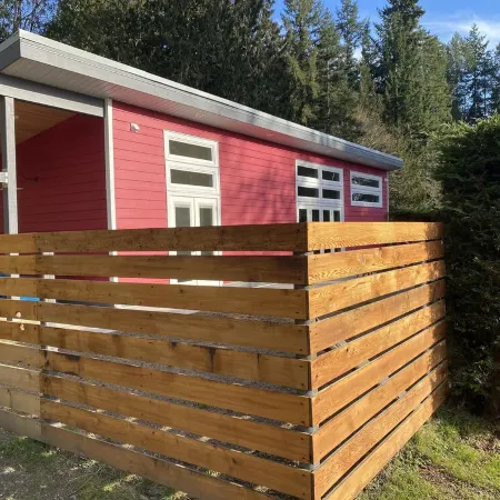 Quiet oasis steps from the Sooke River.