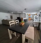 1 bedroom sleeps 4 in town with a country feel.