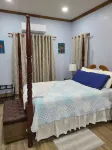 Cozy one bedroom studio Hotels near Scilly Cay