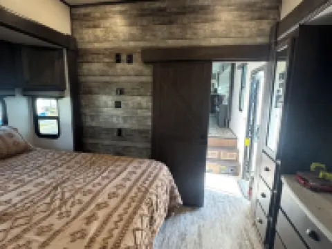 Mountain Shadows RV & MHC Hotels in Draper