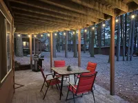 Lake-view 2-bedroom Cabin Home on Lake Delton Wisconsin Dells