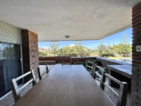 Punta del Este Spacious apartment in front of the beach with housekeeping