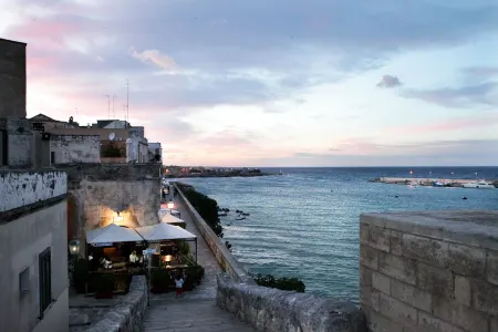 Beachfront apartment in Residence Rosa Virginia Pool