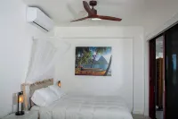 Dream Caribbean Sea View Luxurious  Studio, Marigot, Saint Lucia  호텔