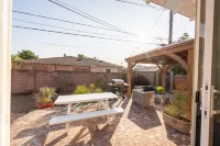 Your Favourite Getaway Close to Disneyland - Sleeps 8 Hotels near Los Angeles Harley-Davidson
