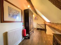 Pitchers is a Grade 11 Cotswold Stone House in the centre of Chipping Campden.