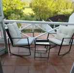 Newly renovated villa 5 minutes drive to beach