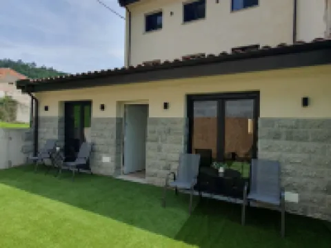 Sella Rooms Hotels in Parres