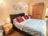 Norah's Nook Hotels in Farndale West