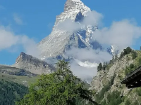 Petit Helvetia Budget Hotel Hoteles en Zermatt