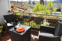 Leonardo's Rooms Hotels in Pelago