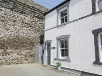 Havens End Hotels in Conwy